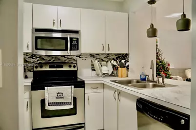 430 SE 7th St #201E, Dania Beach, FL 33004 - Photo 3