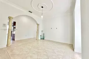 5023 NW 94th Doral Pl, Doral, FL 33178 - Photo 11