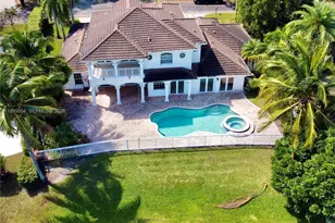 5023 NW 94th Doral Pl, Doral, FL 33178 - Photo 1