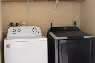 3121 NW 47th Terrace, Lauderdale Lakes, FL 33319 - Photo 17