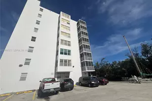 3660 NE 166th St, North Miami Beach, FL 33160 - Photo 43