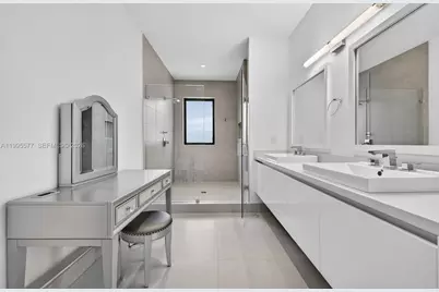 16709 Botaniko Drive North, Weston, FL 33326 - Photo 81