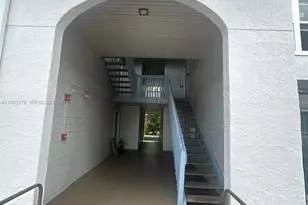 2303 N Congress Ave, Boynton Beach, FL 33426 - Photo 9