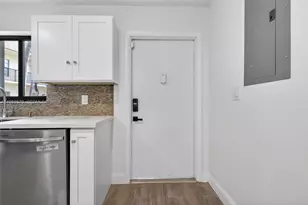 275 Gate Rd, Hollywood, FL 33024 - Photo 3