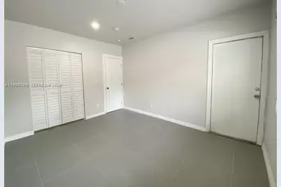 60 NE 78th St #Front, Miami, FL 33138 - Photo 7