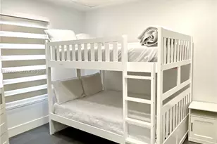 511 SW 115th Ave, Sweetwater, FL 33174 - Photo 17