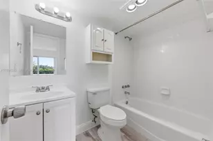2520 N Andrews Ave, Wilton Manors, FL 33311 - Photo 17