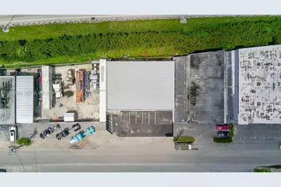 3155 NW 40th St, Miami, FL 33142 - Photo 23