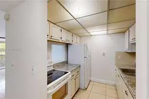14201 N Kendall Dr, Miami, FL 33186 - Photo 3