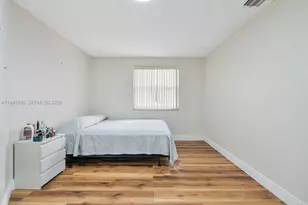 9602 NW 8th Cir, Plantation, FL 33324 - Photo 25