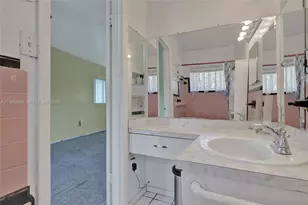 3811 NW 174th St, Miami Gardens, FL 33055 - Photo 11