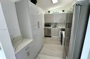 2406 Marathon Ln, Fort Lauderdale, FL 33312 - Photo 15