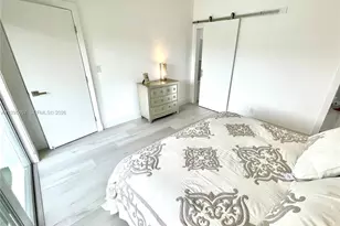 2406 Marathon Ln, Fort Lauderdale, FL 33312 - Photo 19