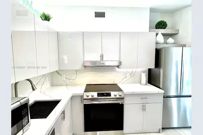 2406 Marathon Ln, Fort Lauderdale, FL 33312 - Photo 13