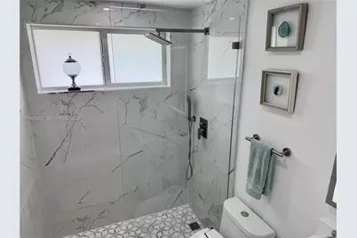 2406 Marathon Ln, Fort Lauderdale, FL 33312 - Photo 35