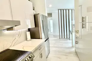 2406 Marathon Ln, Fort Lauderdale, FL 33312 - Photo 11
