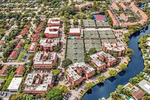 620 Tennis Club Dr, Fort Lauderdale, FL 33311 - Photo 47