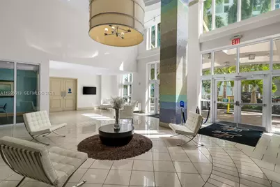 2000 N Bayshore Dr #702, Miami, FL 33137 - Photo 21