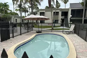 7951 SW 104th St, Miami, FL 33156 - Photo 15
