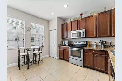 2659 SW 118th Rd, Miramar, FL 33025 - Photo 11