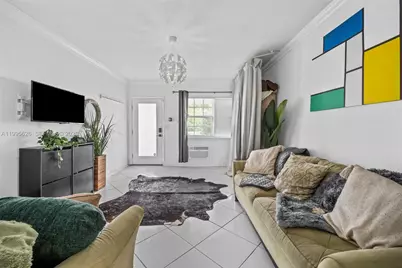 330 74th St #5, Miami Beach, FL 33141 - Photo 3