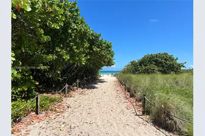 330 74th St #5, Miami Beach, FL 33141 - Photo 17