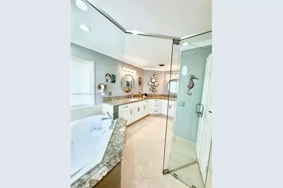 2723 E Abiaca Cir, Davie, FL 33328 - Photo 35