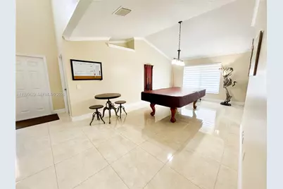 2723 E Abiaca Cir, Davie, FL 33328 - Photo 7