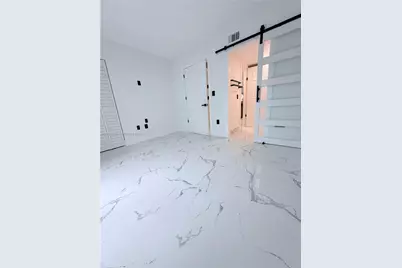 8660 NW 5th Ter #15-108, Miami, FL 33126 - Photo 19