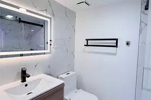 8660 NW 5th Terrace, Miami, FL 33126 - Photo 31