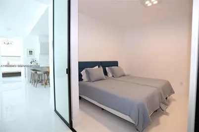 16901 Collins Ave #904, Sunny Isles Beach, FL 33160 - Photo 9