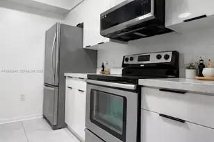 12124 St.Andrews Pl, Miramar, FL 33025 - Photo 5