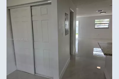 550 SW 115th Ave #405H, Sweetwater, FL 33174 - Photo 9