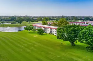 9820 S Hollybrook Lake Dr, Pembroke Pines, FL 33025 - Photo 27