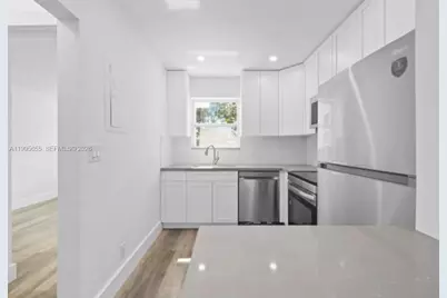 816 N Golf Dr #0, Hollywood, FL 33021 - Photo 9