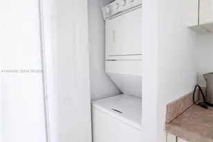 17100 N Bay Rd, Sunny Isles Beach, FL 33160 - Photo 11