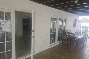 9725 SW 15th St, Miami, FL 33174 - Photo 17