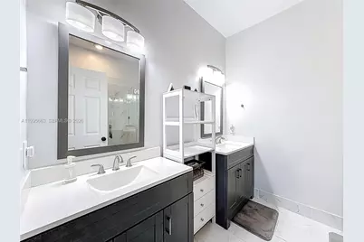 1013 NE 42nd Ave, Homestead, FL 33033 - Photo 19