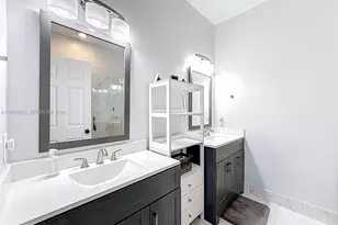 1013 NE 42nd Ave, Homestead, FL 33033 - Photo 19