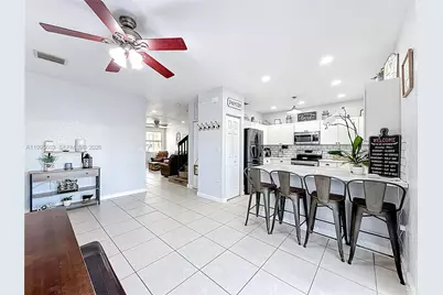 1013 NE 42nd Ave, Homestead, FL 33033 - Photo 11