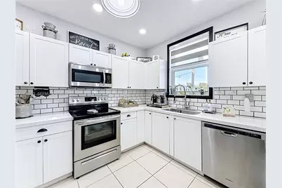 1013 NE 42nd Ave, Homestead, FL 33033 - Photo 13