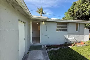 1101 N 58th Ave, Hollywood, FL 33021 - Photo 9