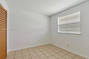 9930 Twin Lakes Dr, Coral Springs, FL 33071 - Photo 7