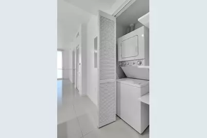 7661 NW 107th Ave #602, Doral, FL 33178 - Photo 9