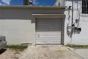 1017 N 20th Ave, Hollywood, FL 33020 - Photo 1