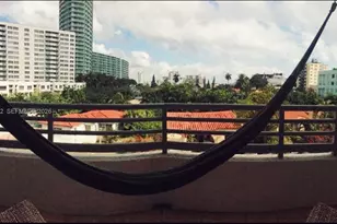 1401 Bay Rd, Miami Beach, FL 33139 - Photo 9