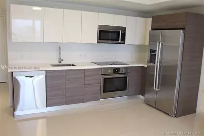 1010 SW 2nd Ave #810, Miami, FL 33130 - Photo 5