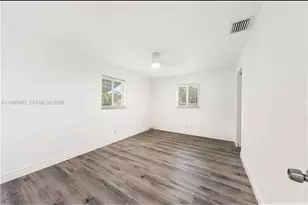 4020 SW 50th St, Dania Beach, FL 33314 - Photo 9