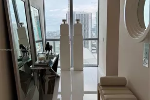 1100 Biscayne Blvd, Miami, FL 33132 - Photo 5