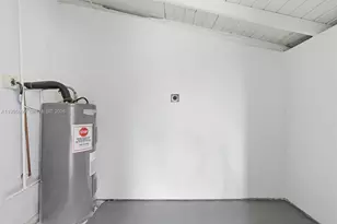 533 NW 15th Way, Fort Lauderdale, FL 33311 - Photo 19